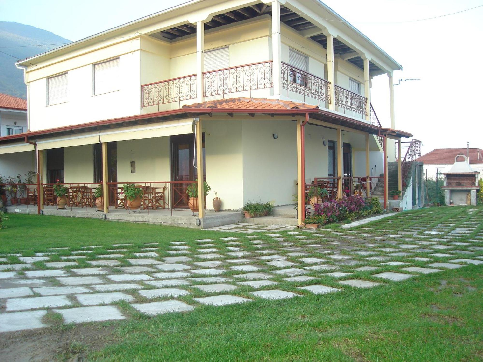 Rodavgi Káto Loutrákion Exterior foto