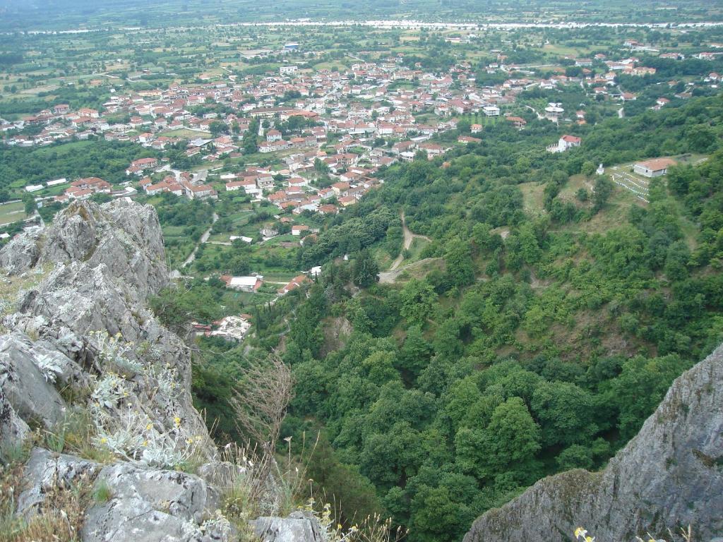 Rodavgi Káto Loutrákion Exterior foto